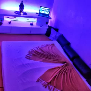 Sala para massagem Tântrica- Naran Terapias - Goiânia
